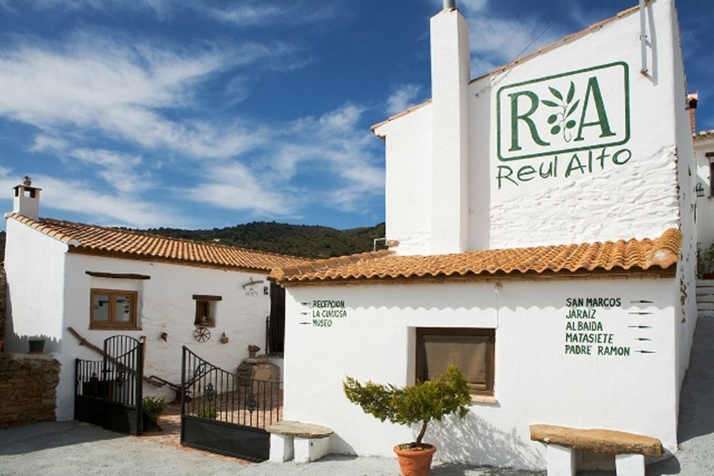 Reul Alto Cortijos Rurales Pension Laroya Buitenkant foto