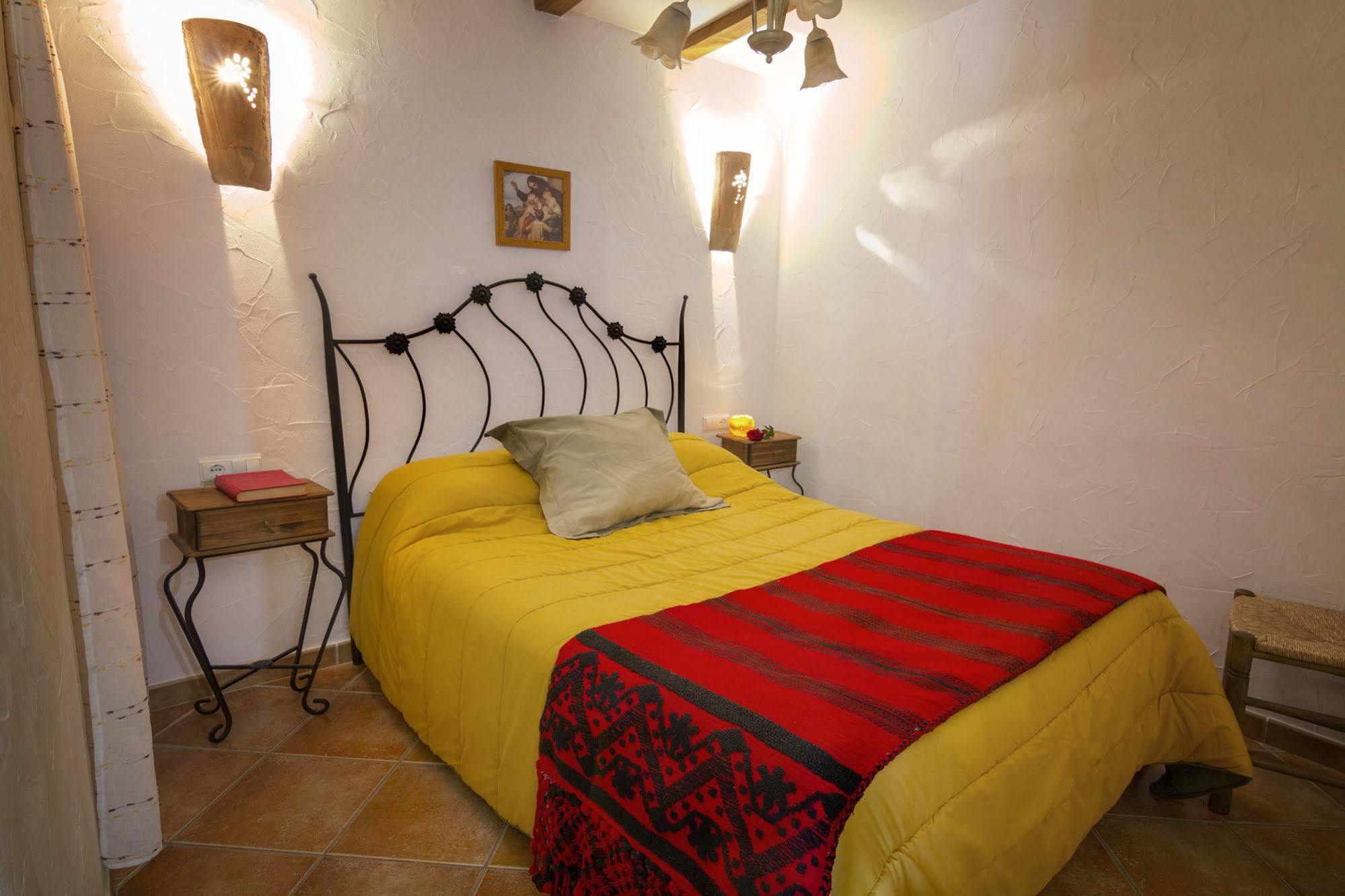 Reul Alto Cortijos Rurales Pension Laroya Buitenkant foto