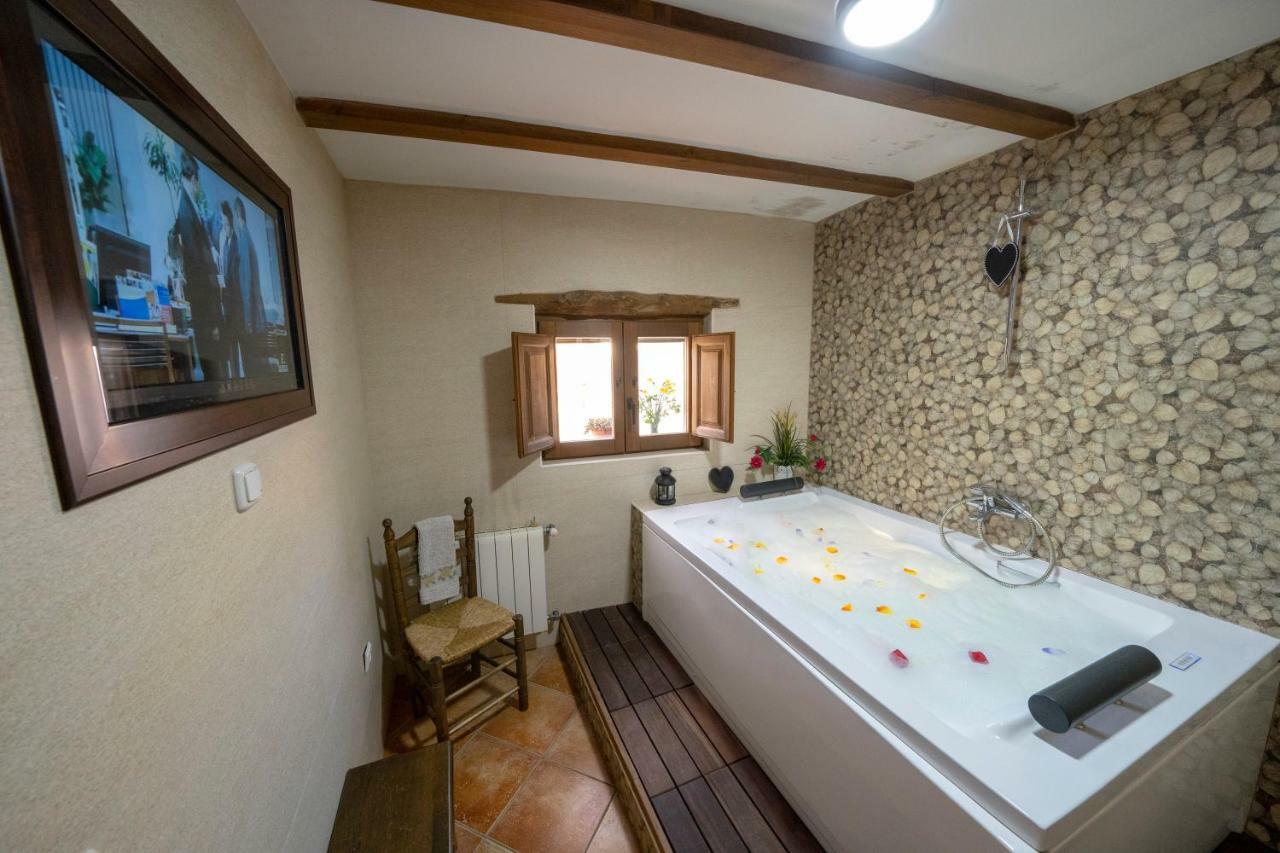 Reul Alto Cortijos Rurales Pension Laroya Buitenkant foto